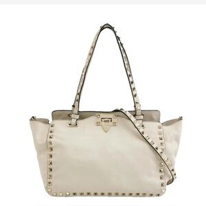 Authentic Valentino Garavani shoulder bag:hand bag pre-owned